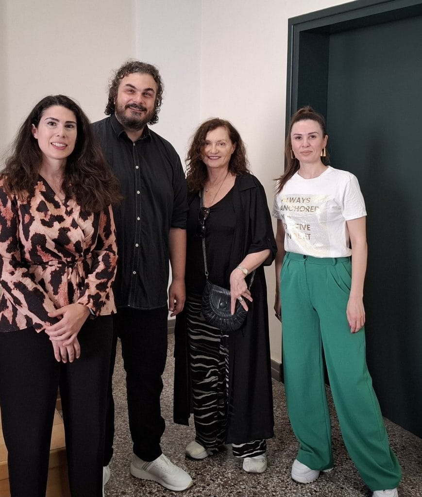 η Πρόεδρος της GREVIO Μαρία-Ανδριανή Κωστοπούλου, και ο Βαγγέλης Λιότζης, η Ρένα Καμπερίδου και η Μίνα Κούκου, μέλη του Τμήματος της Κοινωνιολογίας.